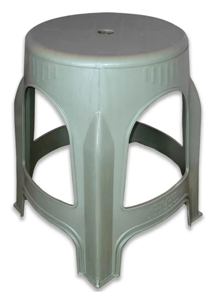 4 Bancos Resistentes Gonzales